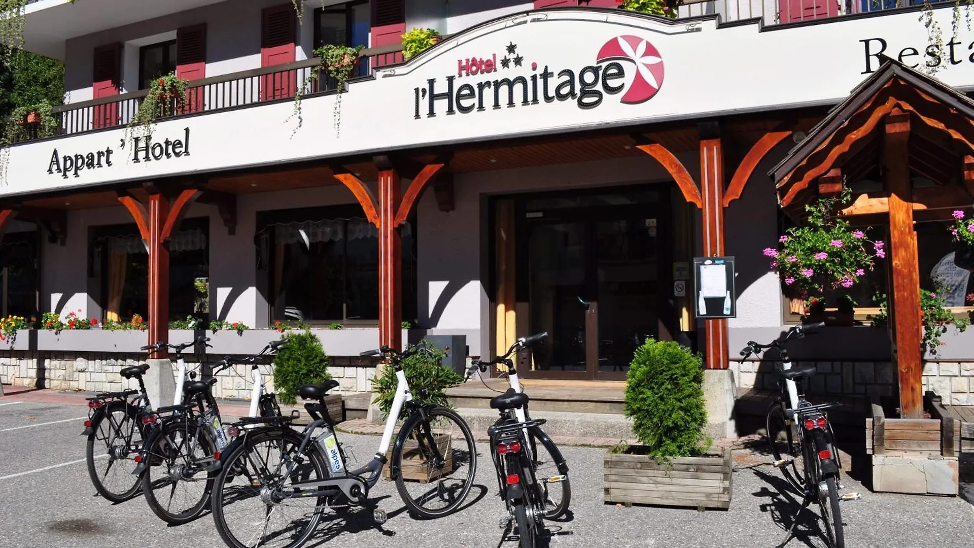 *** מלון דירות Thônes Hotel Et Appart'Hotel De L'Hermitage צרפת