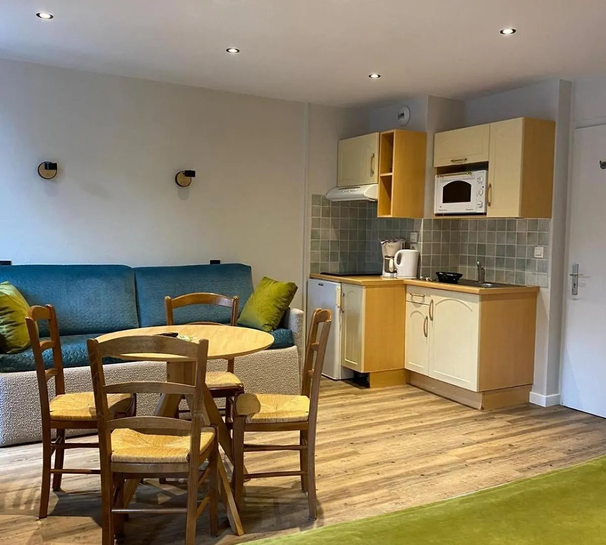 *** מלון דירות Thônes Hotel Et Appart'Hotel De L'Hermitage צרפת