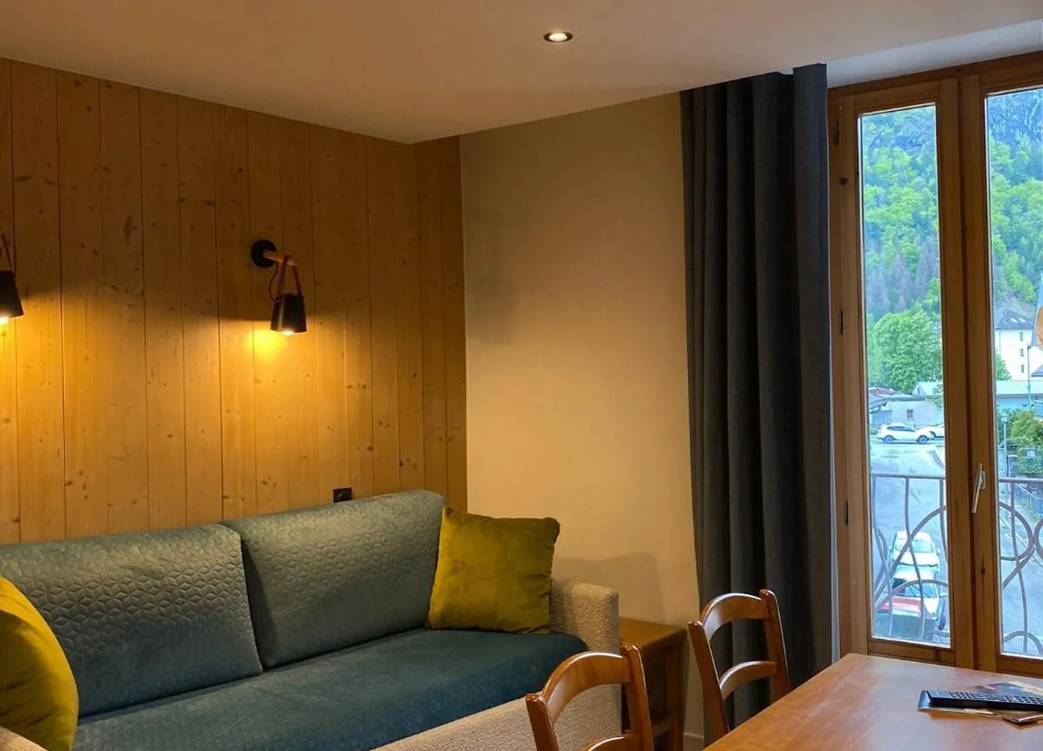 Thônes Hotel Et Appart'Hotel De L'Hermitage מלון דירות